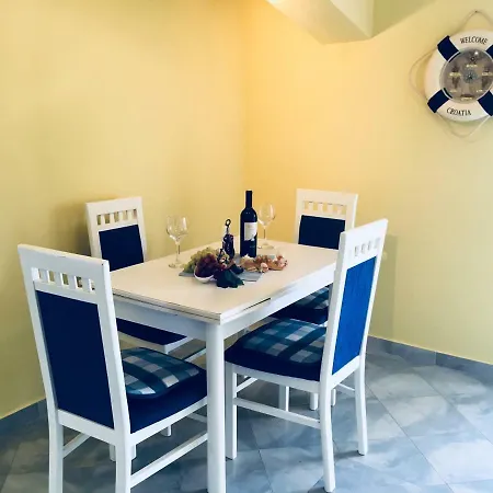 Dama Apartmán