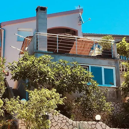 Dama Apartmán *