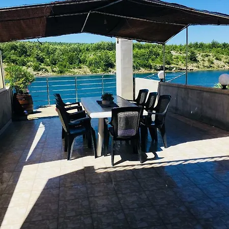 Apartmán Dama *