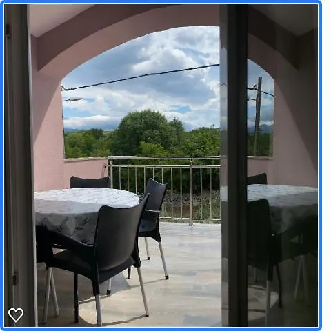 Dama * Обровац